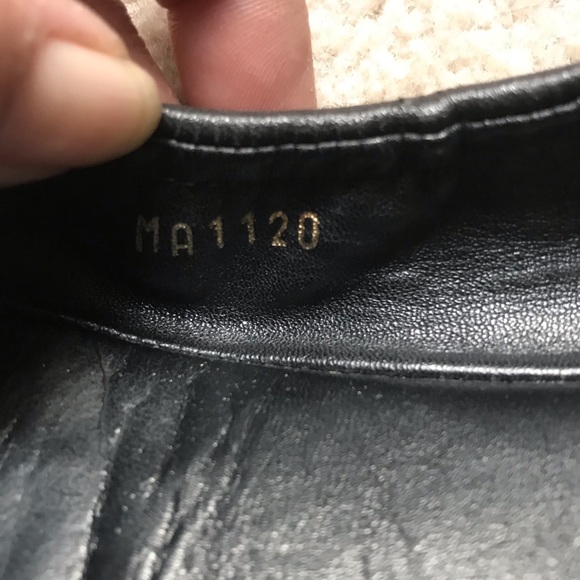 Louis Vuitton Mahina Ballet Flats - Picture 6 of 8